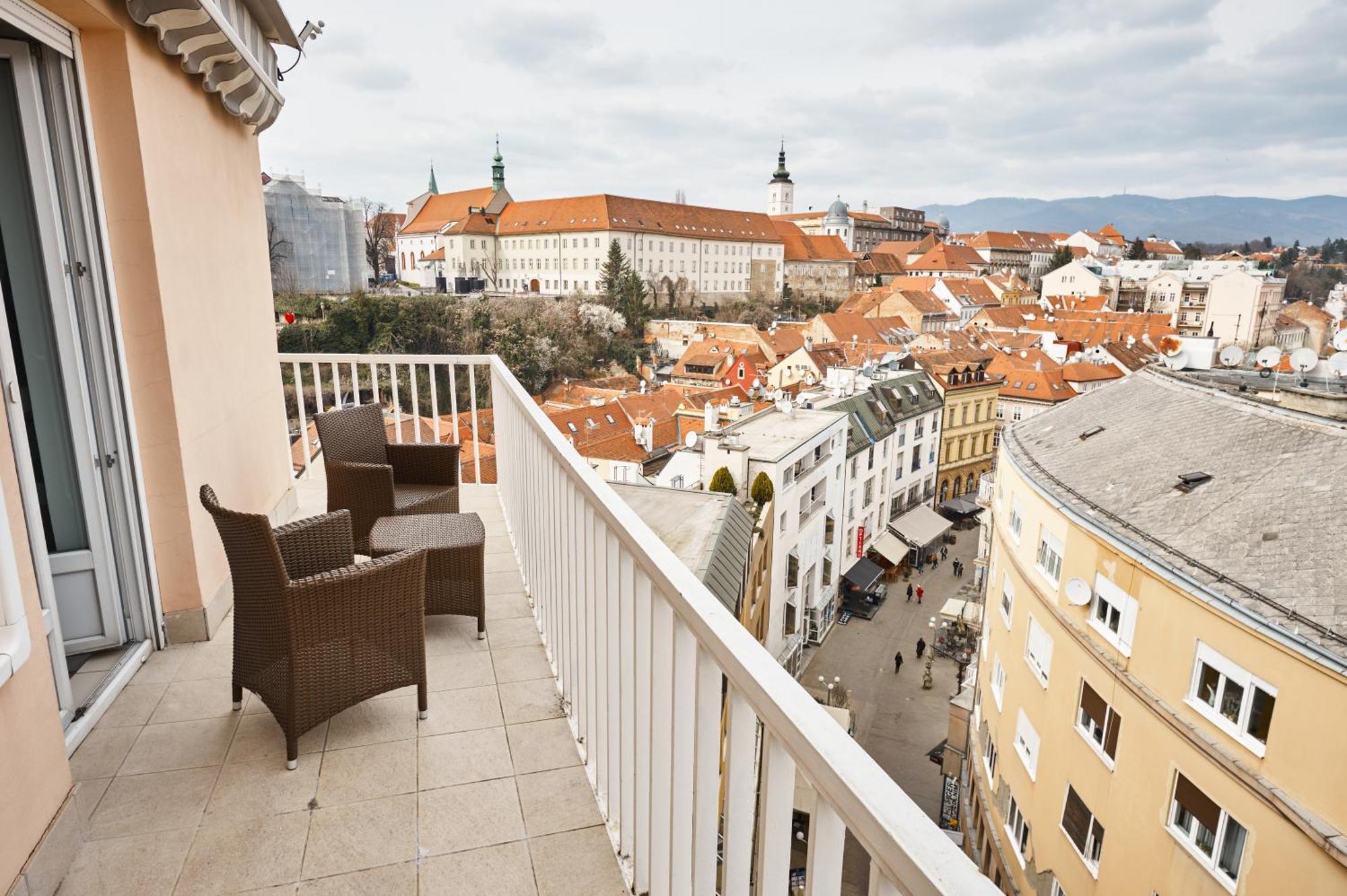 Irundo Downtown Apartments Zagreb Luaran gambar